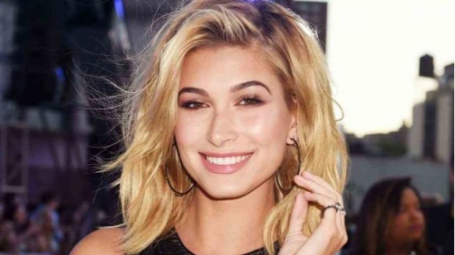 Hailey Bieber Bakal Luncurkan Brand Skincare pada Bulan Juni Mendatang