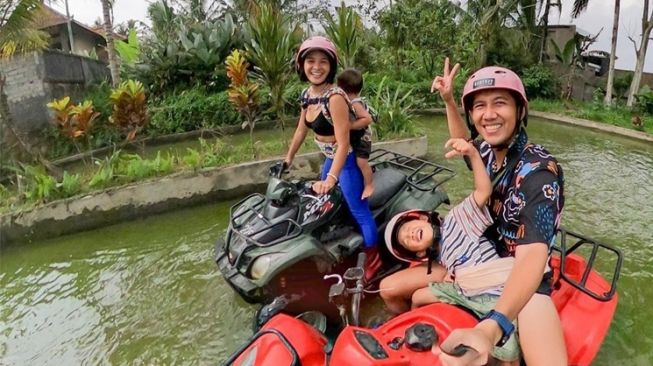 Momen Andien Aisyah Main ATV  (Instagram/@andienaisyah)