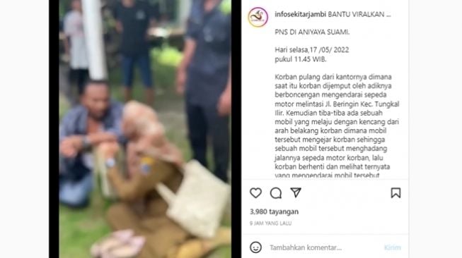 PNS wanita menangis meminta tolong warga diduga karena dianiaya suami. (Instagram/@infosekitarjambi)