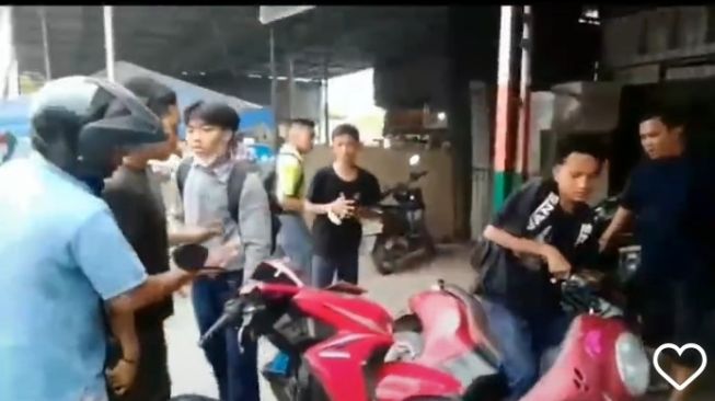 Viral Pelajar Naik Motor Ugal-ugalan Ditangkap Warga di Medan: Bukan Jalan Bapak Kalian Ini!