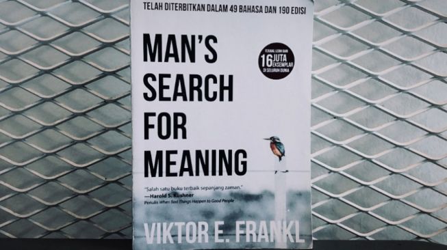 Review Novel 'Man's Search For Meaning' by Viktor E Frankl