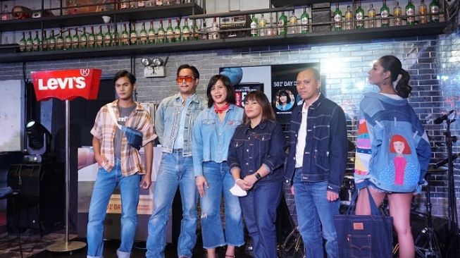 Levi's Rayakan Hari Jadi 501, Celana Jeans Ikonik Sepanjang Masa