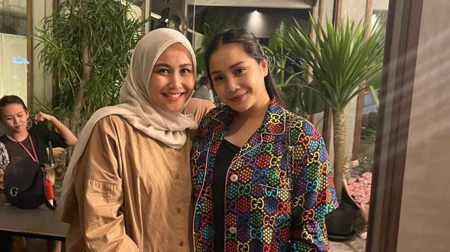 Dikabarkan Jadi Selingkuhan Raffi Ahmad Mimi Bayuh Punya Tas Kembaran Dengan Nagita Slavina