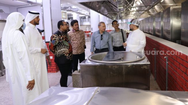Menteri Agama Periksa Kamar Mandi, Lift, AC, Bus, Hingga Dapur untuk Pelayanan Jemaah Haji di Kota Mekkah