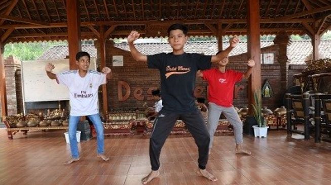 Heboh KKN Desa Penari, Jateng Punya Desa Menari di Lereng Gunung Telomoyo