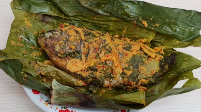 3 Resep Pepes Ikan Paling Enak, Ada Pepes Ikan Khas Pontianak