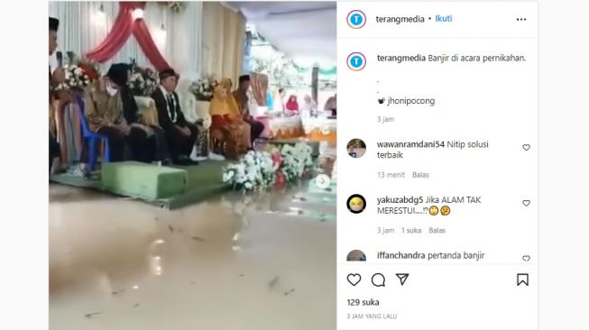 Viral Resepsi Pernikahan Dikepung Banjir, Ada yang Jadi 'Sawah'