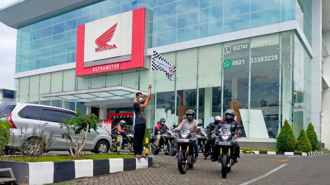Weekend Asyik Bersama Astra Motor Yogyakarta, 15 Bikers Honda CB150X Diajak Healing di Pegunungan Menoreh