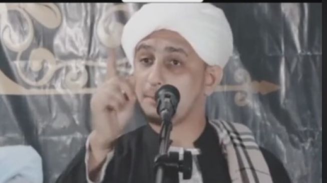 Habib Haikal Alaydrus Haramkan Tiktok, Publik: Kalau Isi Videonya Ceramah, Bagaimana Itu Ustaz?