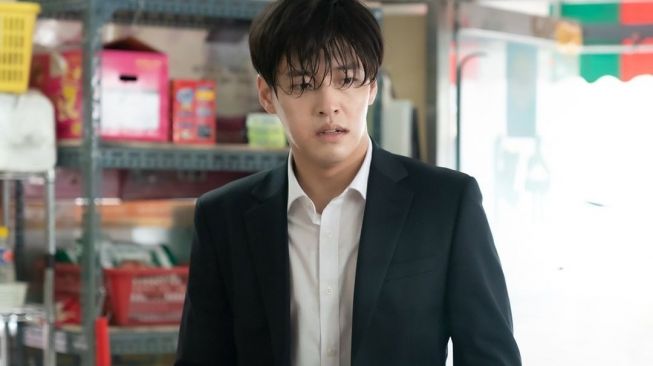 Potret Kang Ha Neul di Insider (Instagram/@jtbcdrama)