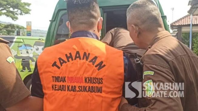 Kades Kabandungan Sukabumi Diduga Korupsi Rp 713 Juta demi Bayar Utang Kampanye