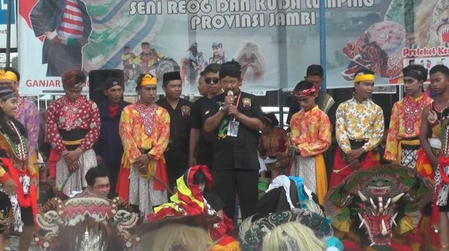 Dinilai Religius dan Nasionalis, Ganjar Dapat Dukungan dari Seniman di Jambi