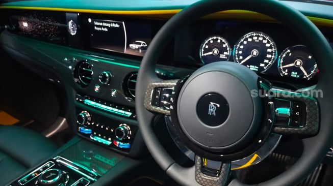 Performa Rolls-Royce Black Badge Ghost Meningkat, Ini Spesifikasi Teknis Terbarunya