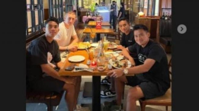 Marselino Ferdinan dan Rizky Ridho Bertemu Agen Dusan Bogdanovic, Sinyal Main ke Luar Negeri?