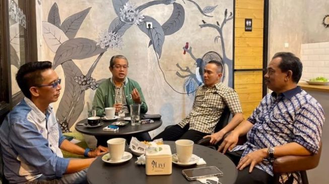 Tiga Pimpinan Parpol di Kota Bogor yang Tergabung Dalam Koalisi Indonesia Bersatu Bertemu dan Turut Membahas Bakal Calon Wali Kota Bogor [Bogordaily] 