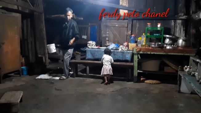 Rumah Betrand Peto di Manggarai NTT (YouTube Ferdy Peto)