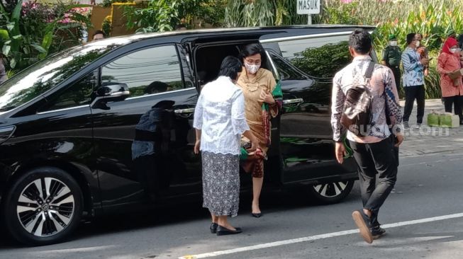 Sejumlah Menteri dan Tokoh Hadiri Akad Nikah Idayati dan Anwar Usman