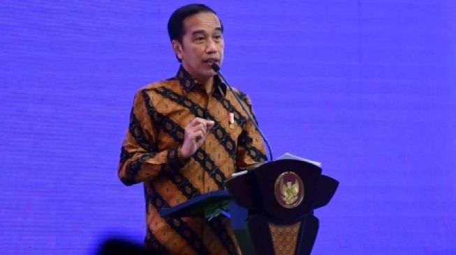 Hadapi Situasi Ketidakpastian, Jokowi Tekankan Gunakan Produk Dalam Negeri
