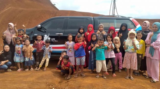 Masyarakat Lebak Banten Dapat Bantuan Untuk Permudah Distribusi Logistik di Tempat Bencana