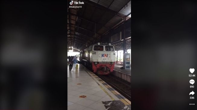 Niat beri kejutan ke kekasih, berujung apes. [TikTok]