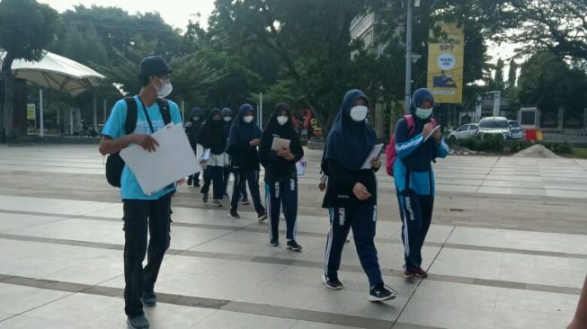 Penerbit Pensil Bersejarah, Menghidupkan Literasi Kota Metro di Tengah Keterbatasan