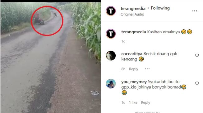 Emak-emak naik motor hampir menjadi sasaran tabrak motor tanpa awak (Instagram)