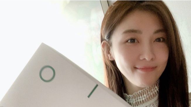 Aktris Korea Ultah Bulan Juni (Instagram/@hajiwon1023)