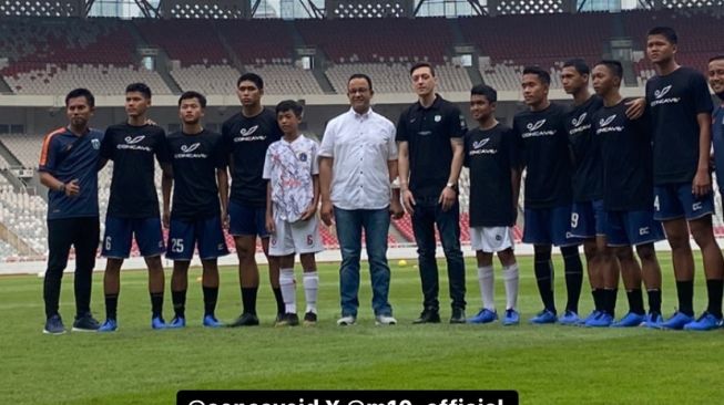 Momen Kunjungan Mesut Ozil di Indonesia (instagram/@aniesbaswedan)