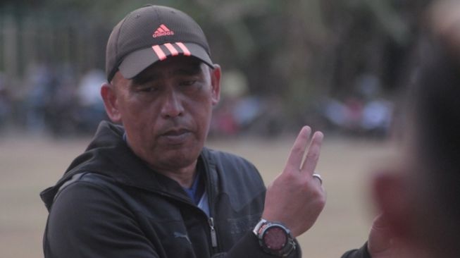 Salahudin jadi pelatih baru Persijap Jepara. [Timli.net/Aryo Yusri Atmaja]