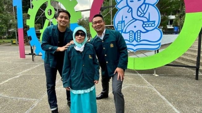 Potret anak Ridwan Kamil, Emmiril Khan Mumtadz alias Eril [Instagram/@emmerilkahn]