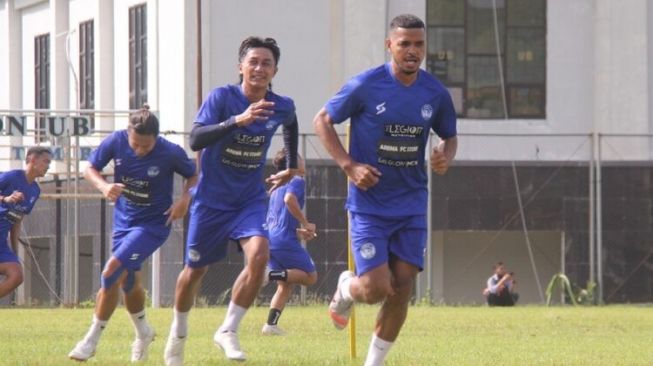 Seluruh Pemain Arema FC Jalani Tes Fisik Lengkap. Buat Apa?