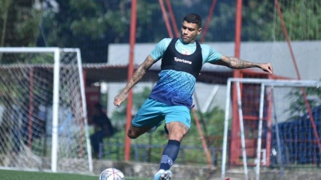 Masih Jetlag, Performa Ciro Alves dan David da Silva Pukau Pelatih Persib Bandung