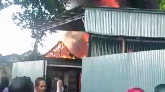 Pabrik Pengolahan Makanan Ringan di Klaten Terbakar Hebat, Kerugian Ditaksir Ratusan Juta