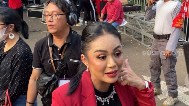 Kirim Simpati ke Ridwan Kamil, Krisdayanti: Saya Ikut Kehilangan