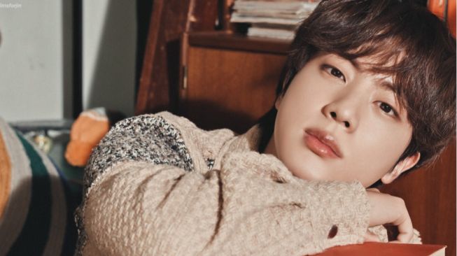 Jin BTS Jadi Artis Solo K-Pop Pertama yang Puncaki Shazam Global Chart Top 200!