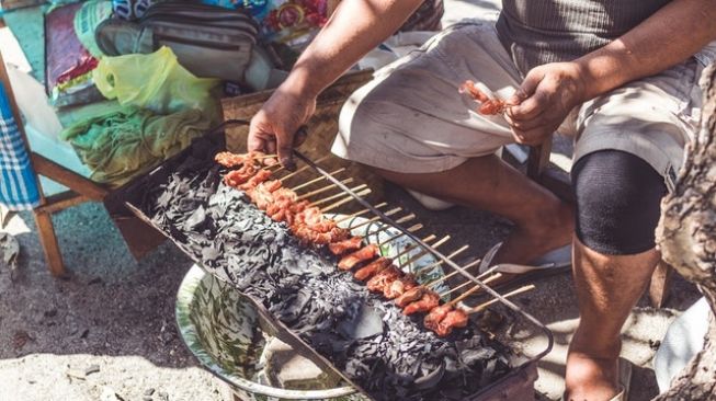 5 Makanan Merakyat Khas Indonesia yang Mendunia dan Wajib Kamu Coba