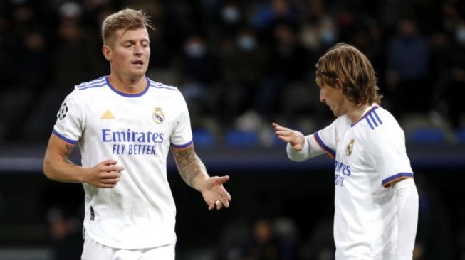 Toni Kroos Respons Klaim Rooney Soal Real Madrid Bukan Tandingan Man City: Musim Lalu Juga Bilang Begitu