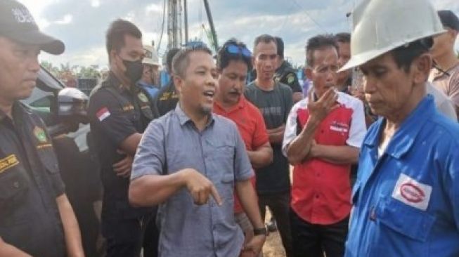 Pengeboran Minyak PT BSP Tak Rekrut Tenaga Kerja Lokal, Warga Unjuk Rasa