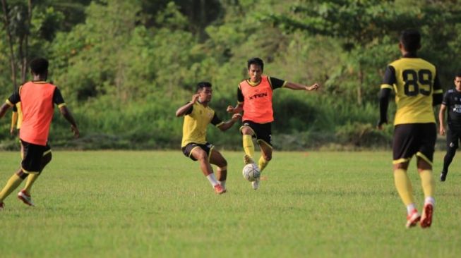 Semen Padang FC Batal Uji Coba di Stadion Haji Agus Salim Padang, Ini Masalahnya