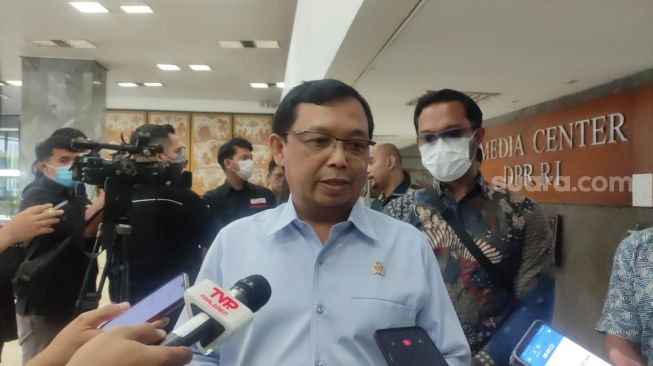 Santai Tanggapi Ilham Arief Sirajuddin Pindah ke Golkar, Demokrat: Itu Hak Seseorang