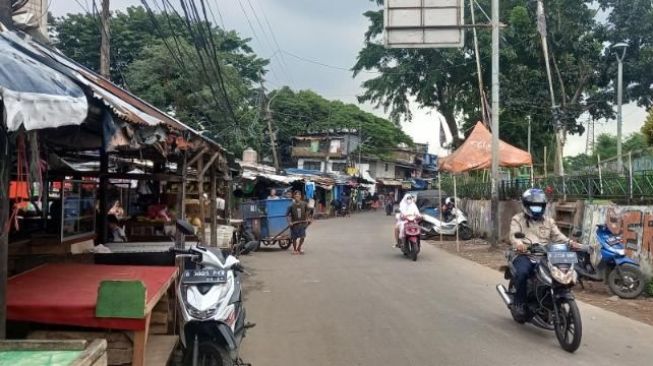 Tawuran Warga Berdekatan dengan Pasar Pintu Air Petamburan, Pedagang: Lapak Kami Aman