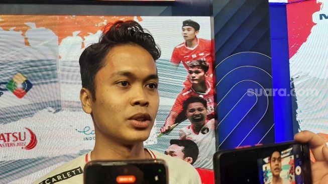 Anthony Ginting ditemui di Konferensi Pers gelaran Indonesia Master dan Indonesia Open 2022 (Suara.com/Adie Prasetyo Nugraha).