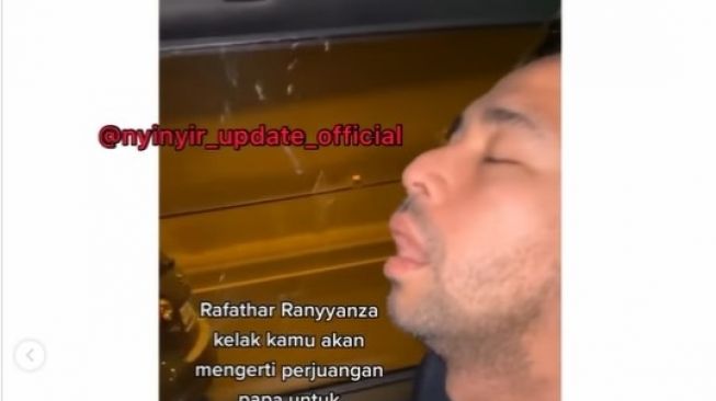 Viral Video Raffi Ahmad Kelelahan Tidur di Mobil, Tidur Cuma 3 Jam Sehari