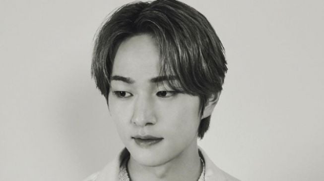 Live Video Uroko dari Album Jepang Pertama Onew SHINee Telah Rilis