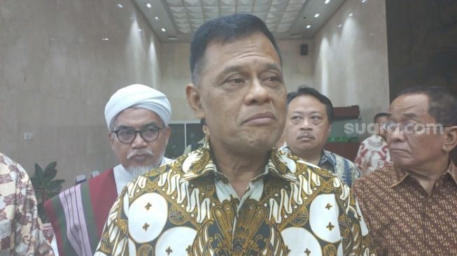 Mantan Panglima TNI Jenderal (Purn) Gatot Nurmantyo saat ditemui wartawan di Gedung DPR RI. (Suara.com/Bagaskara)