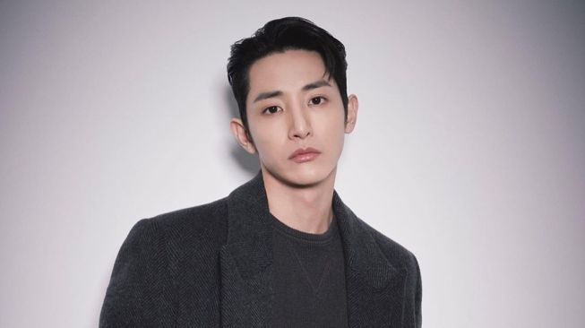  Fakta Lee Soo Hyuk (instagram/@leesoohyuk)