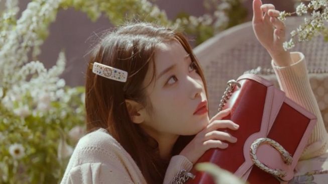 IU Didapuk Jadi Duta Global GUCCI Bersama Kai, Shin Min Ah, dan Lee Jung Jae