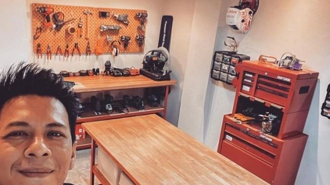 Serba-serbi Koleksi Motor Ariel Noah, Ada Motor Touring hingga Motor Bebek