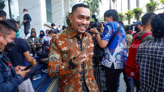 Mobil Klasik Milik Anggota DPR RI Ahmad Sahroni Curi Perhatian di Indonesian Custom Show, Cuma Ada 3 di Dunia