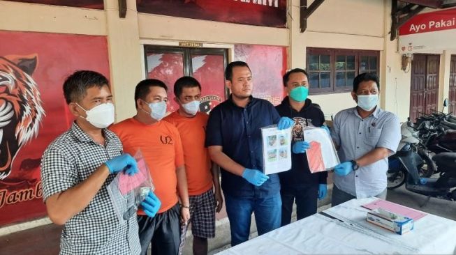 Dua Debt Collector di Jambi Ditangkap Polisi Karena Gelapkan Mobil Konsumen